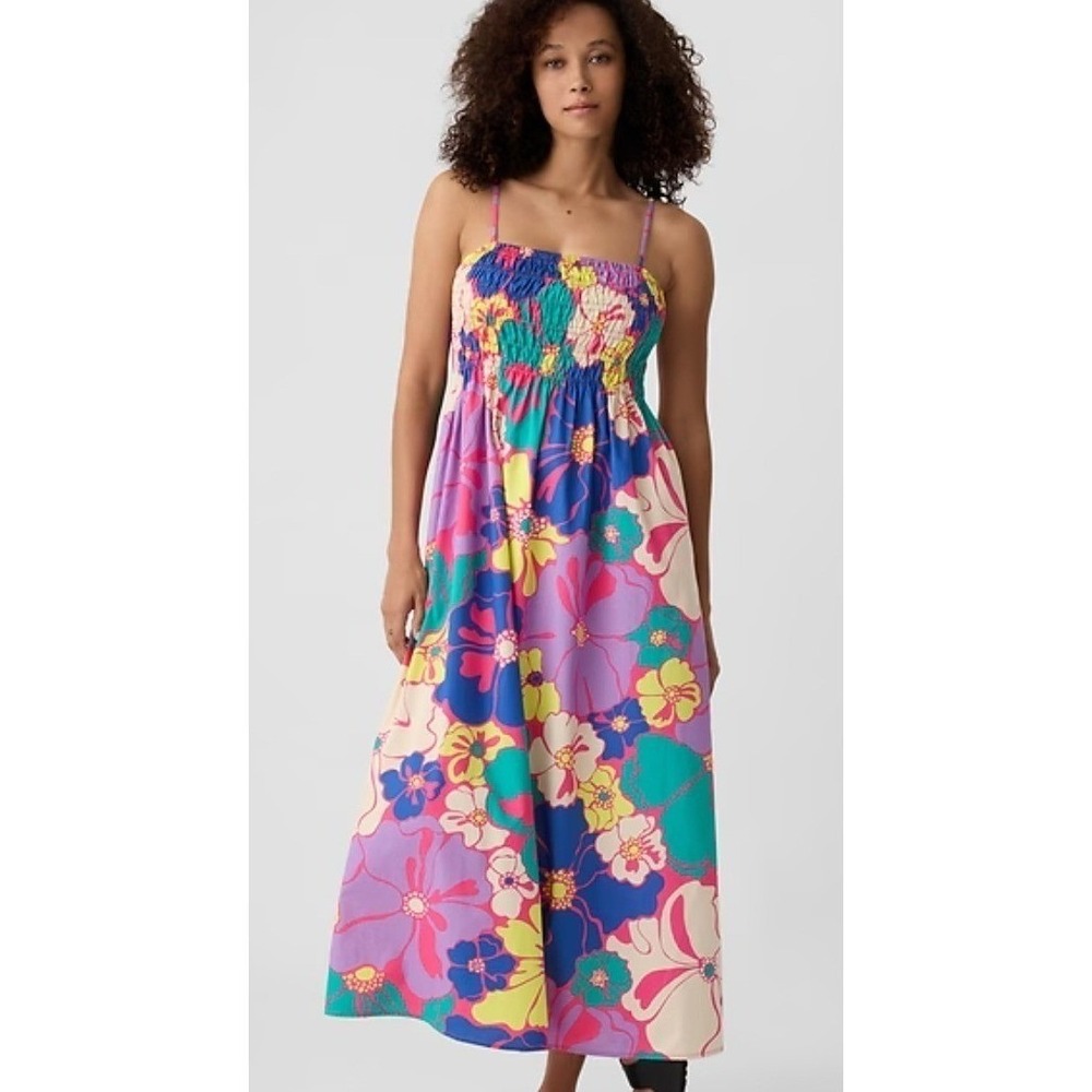 GAP Smocked Top Maxi Dress M Multi Floral‎ Cotton Cottage Boho Chic Retro Beachy